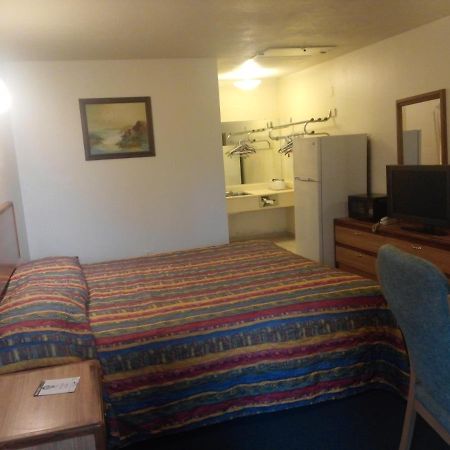Evergreen Inn Covina Buitenkant foto